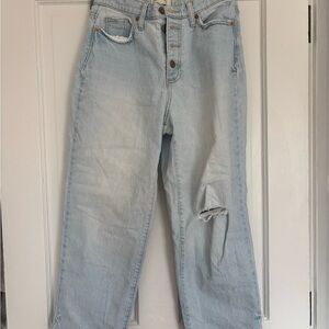 Universal Thread Light Blue Cropped Jeans